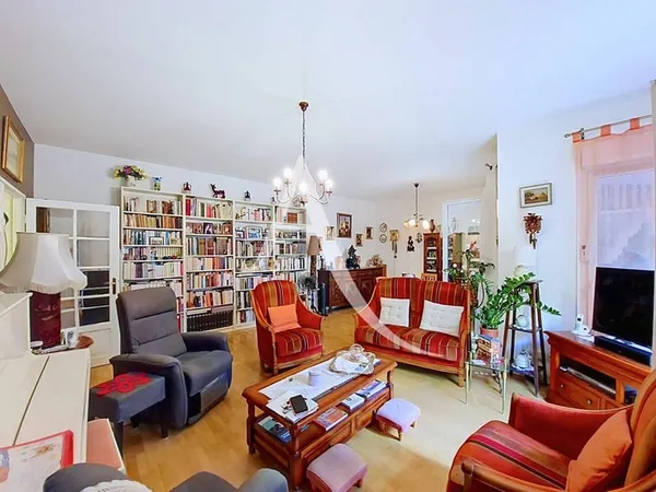 Appartement 5 pièces 106 m²