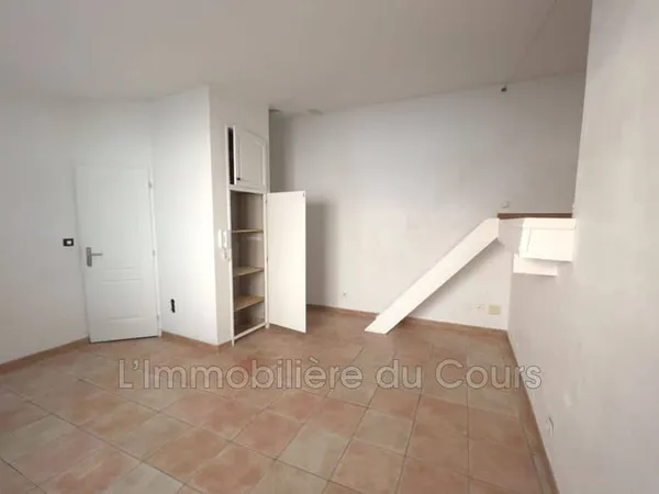 Studio 1 pièce 17 m²