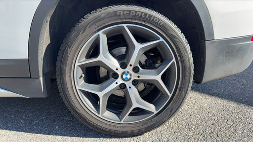 BMW X1 xDrive 18d 150 BVA8 - Xline – 2017 – 96618 km – Diesel – Boîte Automatique — photo 8