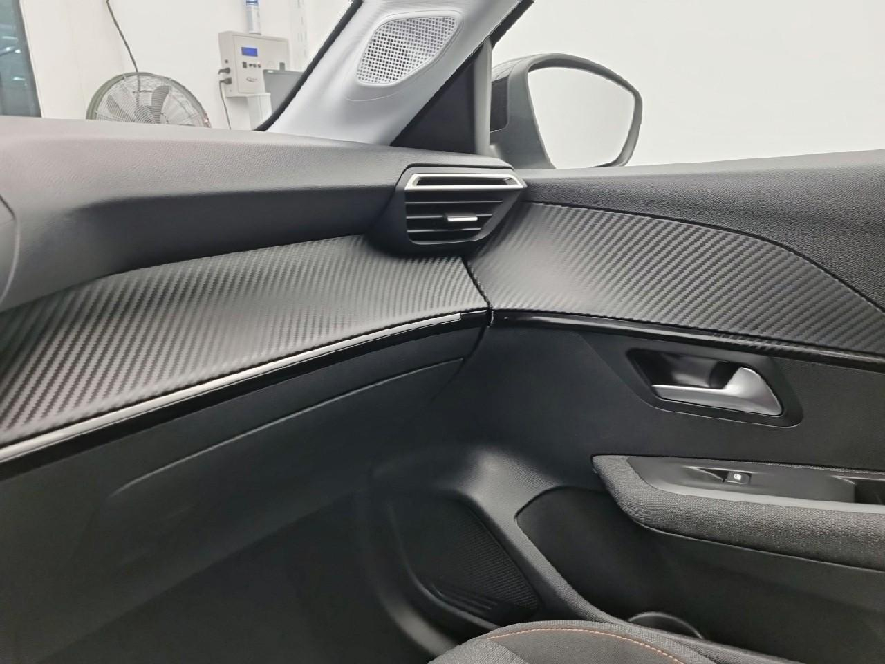 Peugeot 208 100 s&s bvm6 style — photo 29