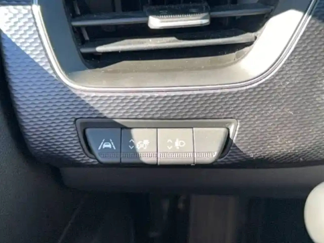 Renault Arkana mild hybrid 140 edc fap - 22 — photo 25
