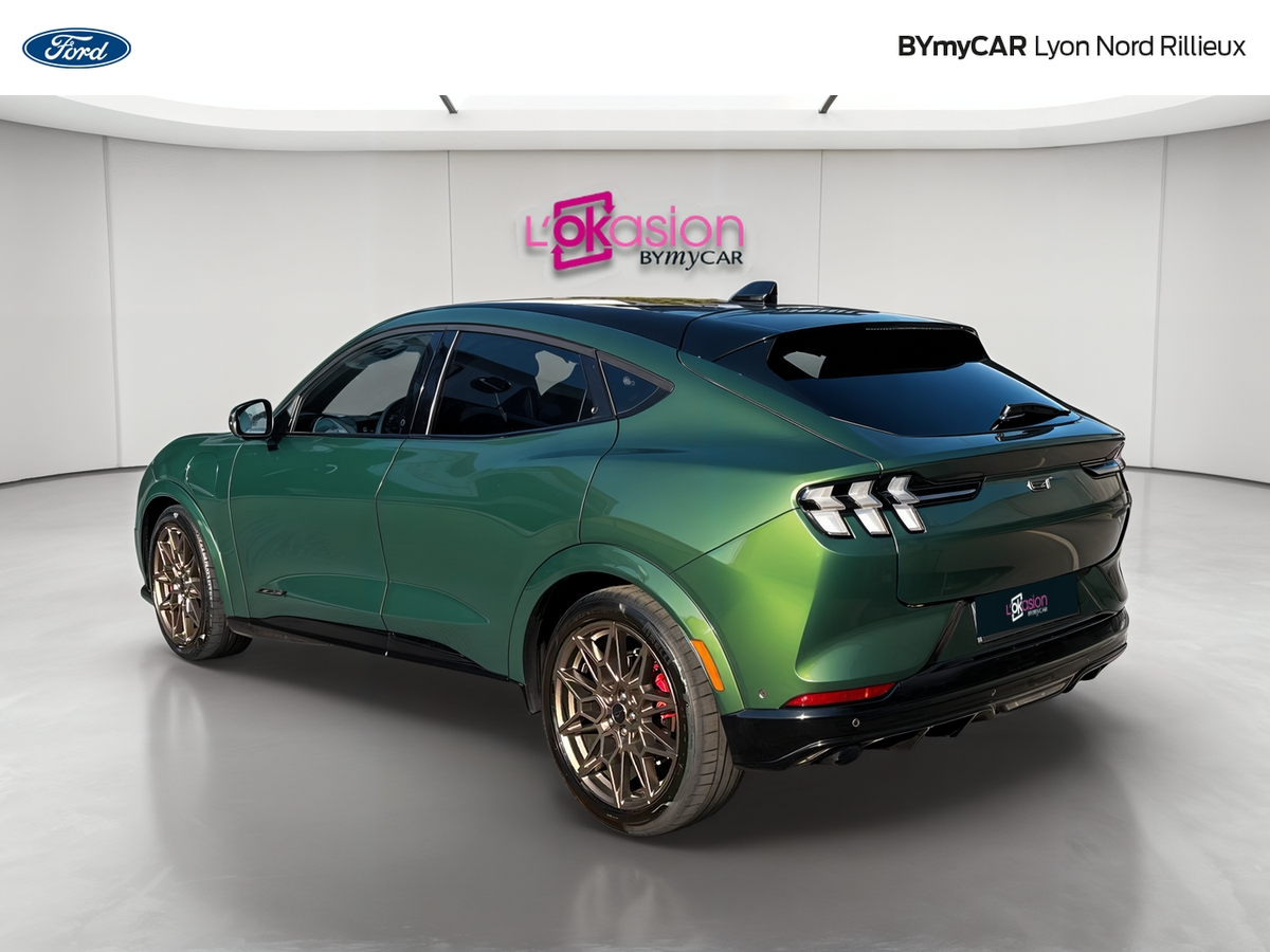 Ford Mustang Mach-E Extended Range 91 kWh 487 ch AWD — photo 3