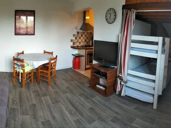 Appartement + casier à ski + cave + parking