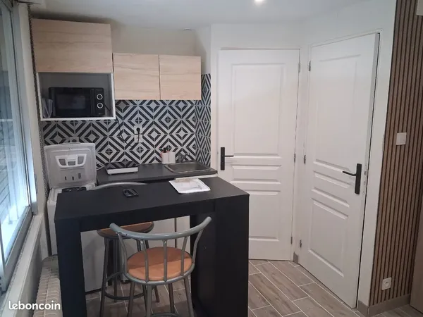 Studio meublé avec parking