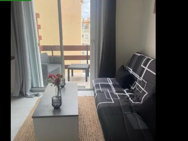 Appartement Location Agde 1p 17m² 420€