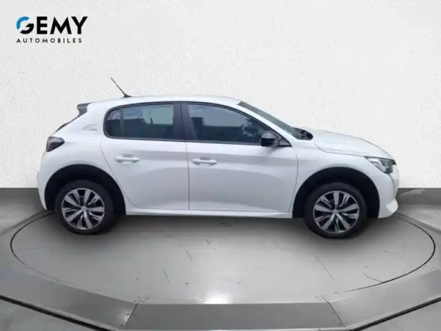 Peugeot 208 electrique 50 kwh 136ch — photo 4