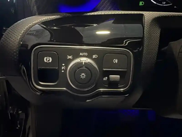 Mercedes Classe A 250 e hybrid eq business line — photo 33