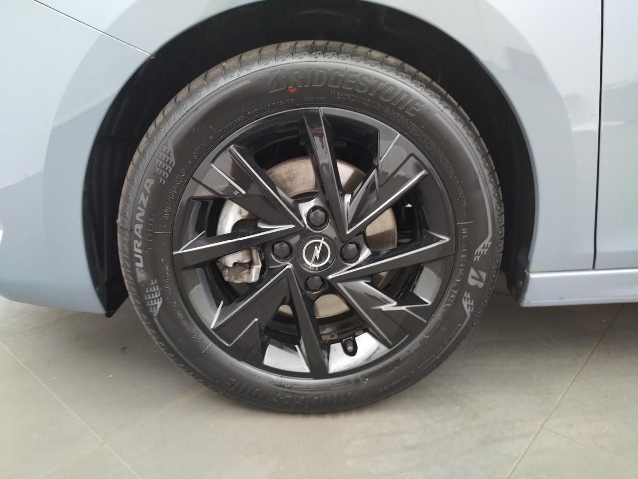 Opel Corsa 1.2 turbo 100 ch bvm6 — photo 28