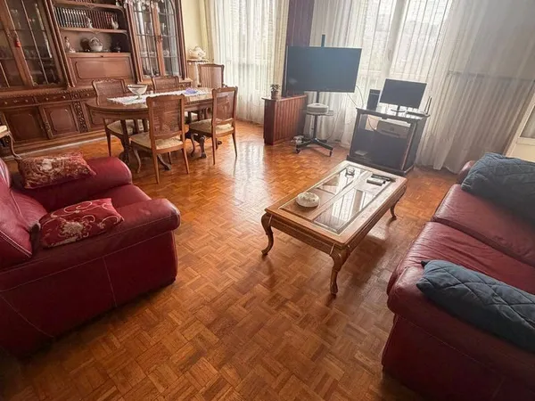 Appartement 5 pièces 96 m²