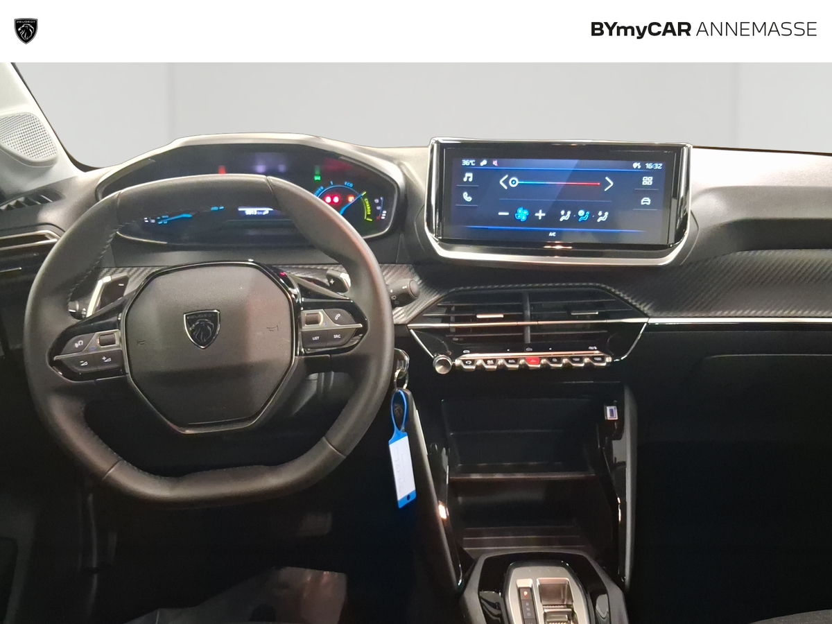 Peugeot 208 Hybrid 110 ch e-DCS6 — photo 9