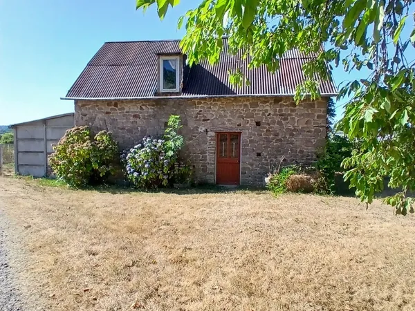 Maison à vendre 3 pièces SAINT CHARLES DE PERCY (14) + 1,3ha de terrain