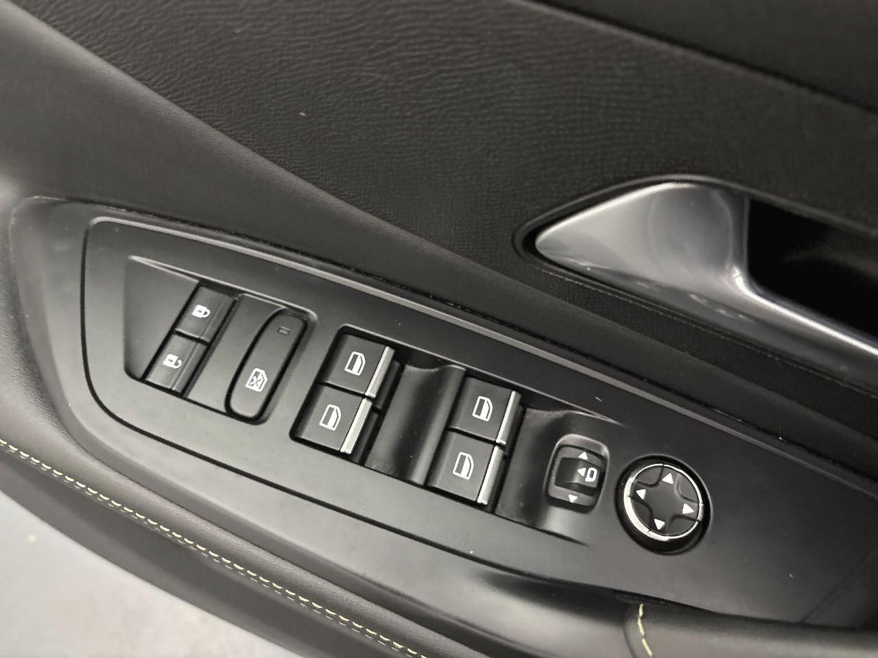 Peugeot 308 sw puretech 130ch s&s eat8 gt — photo 17
