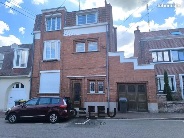 Maison 6 pièces 150 m²