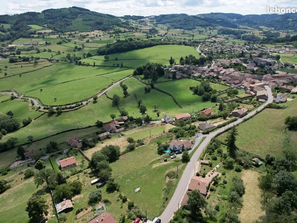 Terrain constructible 1 hectare - 85/m2