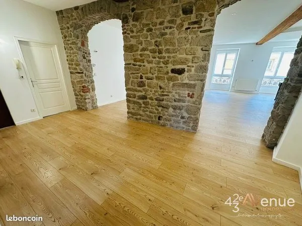 Appartement 3 pièces 105 m²