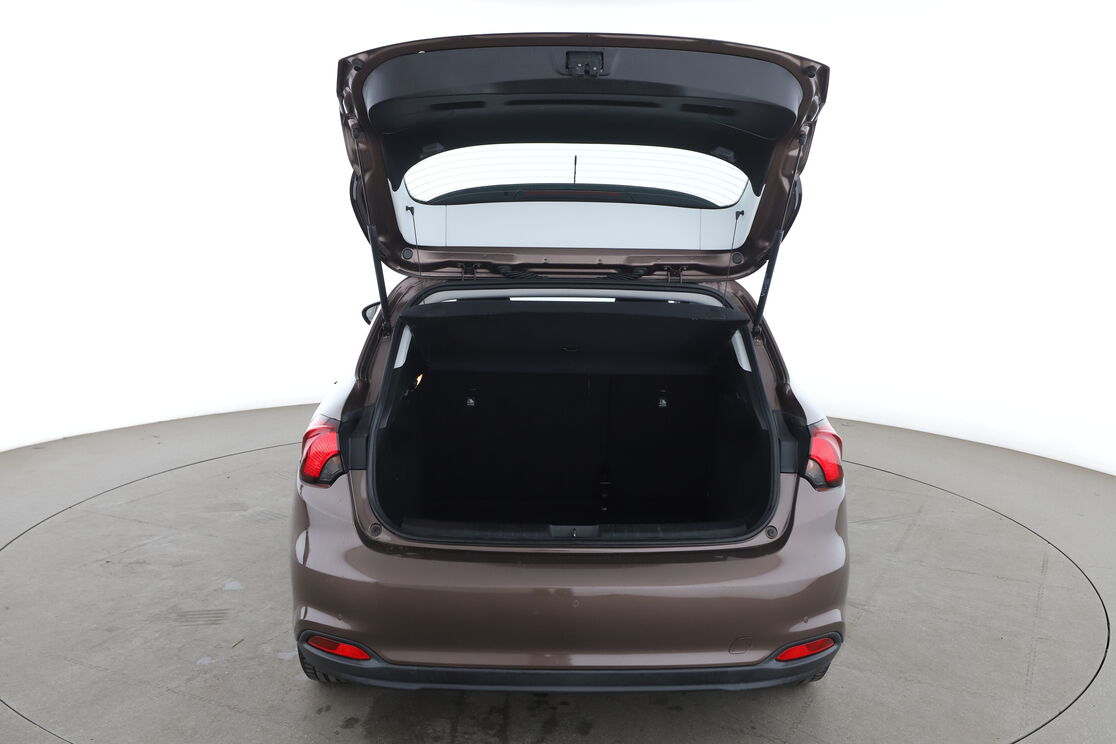 Fiat Tipo 1.4 Easy — photo 15