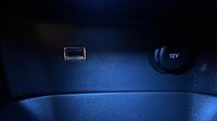 Peugeot 3008 HYBRID 225ch GT e-EAT8 — photo 30