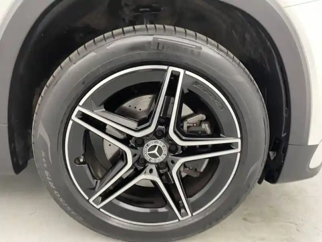 Mercedes Glb 200 d 8g-dct — photo 32
