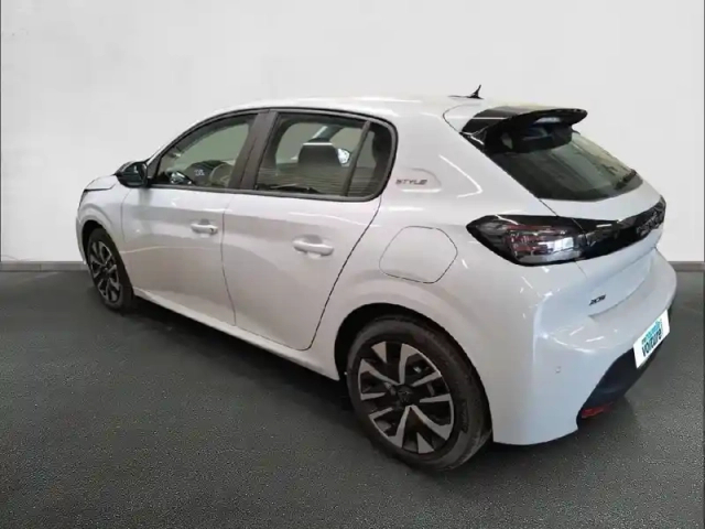 Peugeot 208 100 s&amp;s bvm6 — photo 7