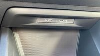 Volkswagen Golf 1.5 eHybrid 204ch VW Edition DSG6 — photo 30