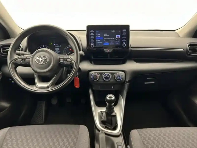 Toyota Yaris 70 vvt-i dynamic — photo 11