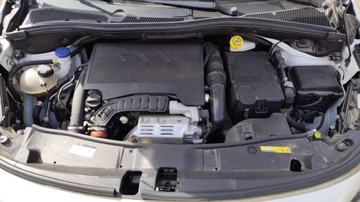 Peugeot 2008 1.2 PureTech 110 EAT6 - Crossway – 2019 – 34165 km – Essence – Boîte Automatique — photo 26