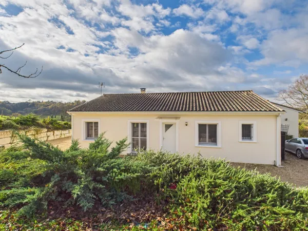 Maison moderne et élégante avec vue panoramique