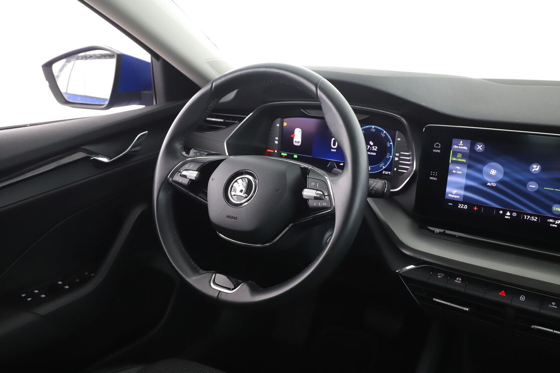 Skoda Octavia Combi 1.4 TSI PHEV iV Ambition DSG6e — photo 12