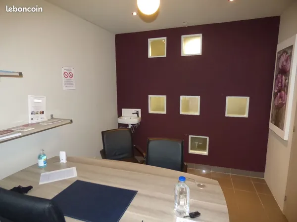 Local commercial ou bureaux