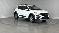Dacia Sandero 1.0 TCe 90ch Stepway Expression — photo 3