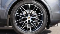 Porsche Cayenne 3.0 V6 470ch E-Hybrid — photo 28