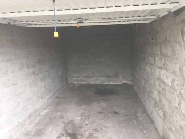 Parking 15 m²