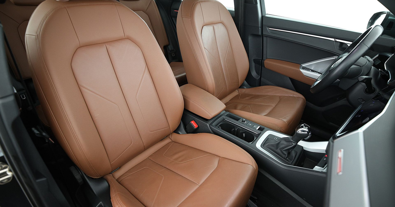 Audi Q3 — photo 22