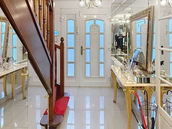 Maison 6 pièces 170 m²