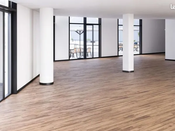 Local commercial 312 m²