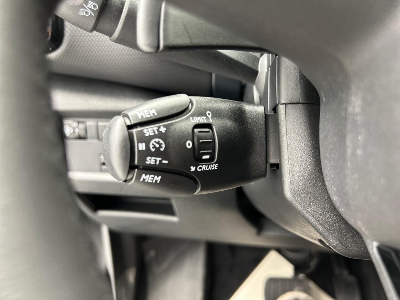 Citroën C5 Aircross hybride 145 e-dcs6 plus — photo 20