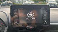 Toyota Yaris 116h Dynamic 5p MY22 — photo 26