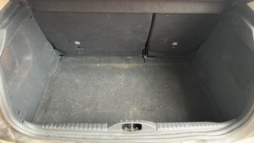 Citroen C3 1.2 PureTech 110 - Shine – 2018 – 88636 km – Essence – Boîte Manuelle — photo 27