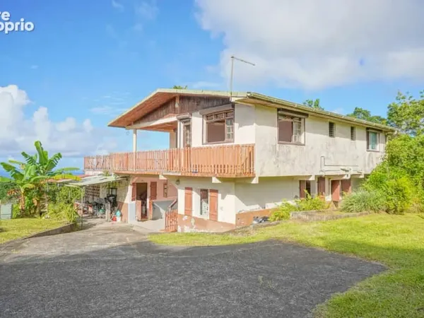 Maison 18 pièces 562 m² à vendre à Basse-Pointe (97218)