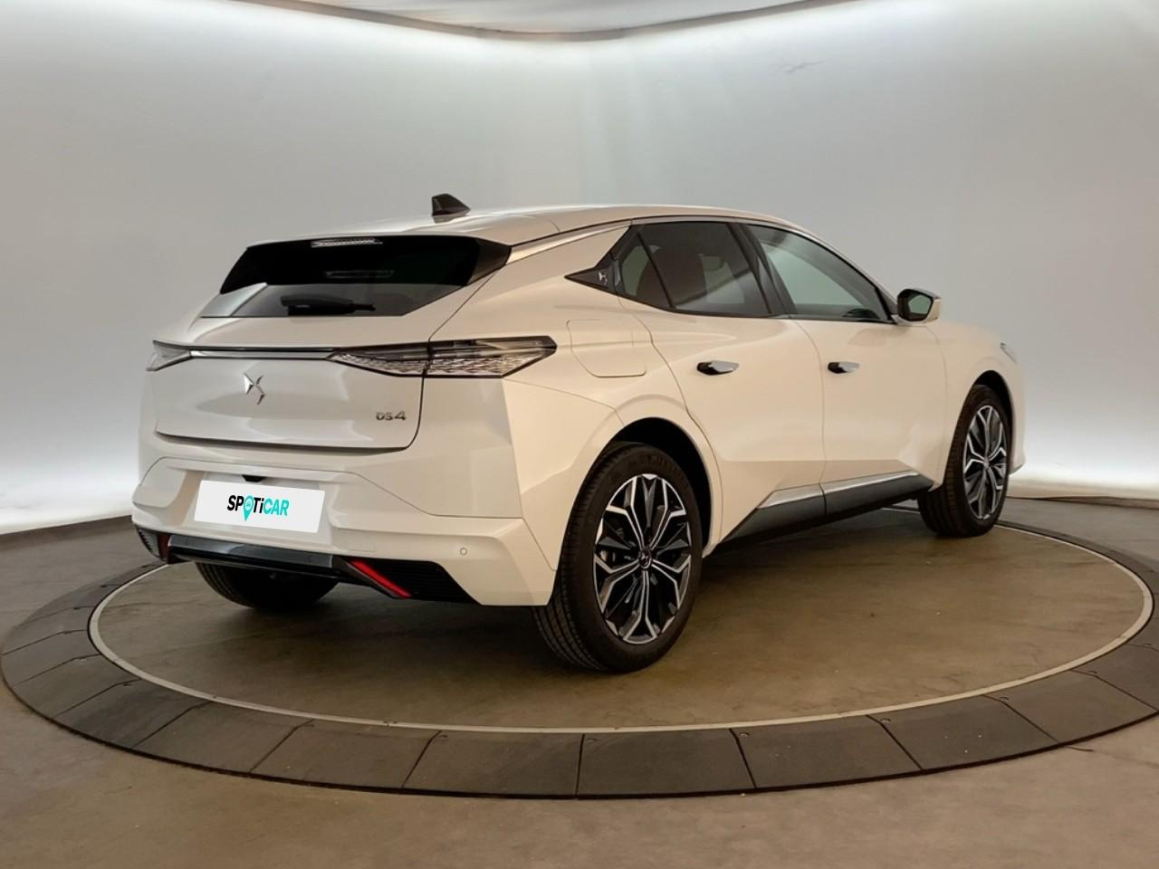 Ds Ds 4 bluehdi 130 eat8 etoile - cuir nappa — photo 7