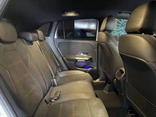 Mercedes Gla 180 7g-dct — photo 5