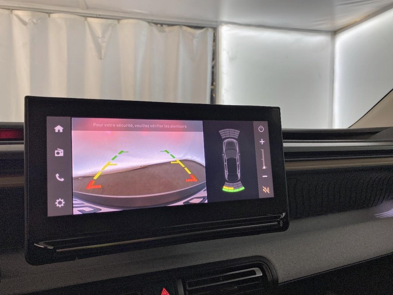 Citroën C3 Aircross hybride 145 ch aut plus — photo 17