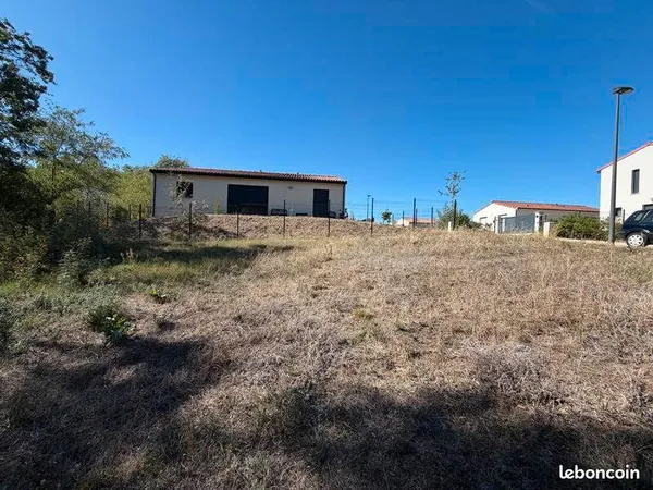 Terrain 402 m² Saint Lys