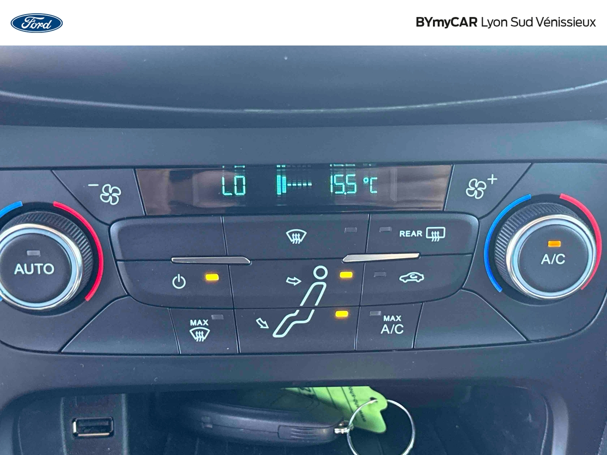 Ford Focus SW 1.5 TDCi 120 S&amp;S — photo 22