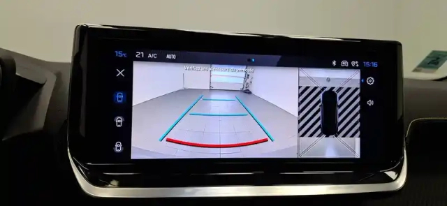 Peugeot 2008 hybrid 136 e-dcs6 — photo 94