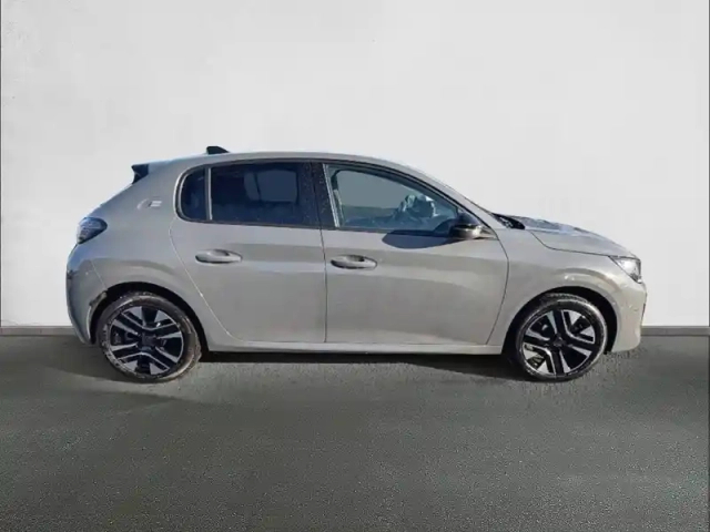Peugeot 208 electrique 50 kwh 136ch — photo 24