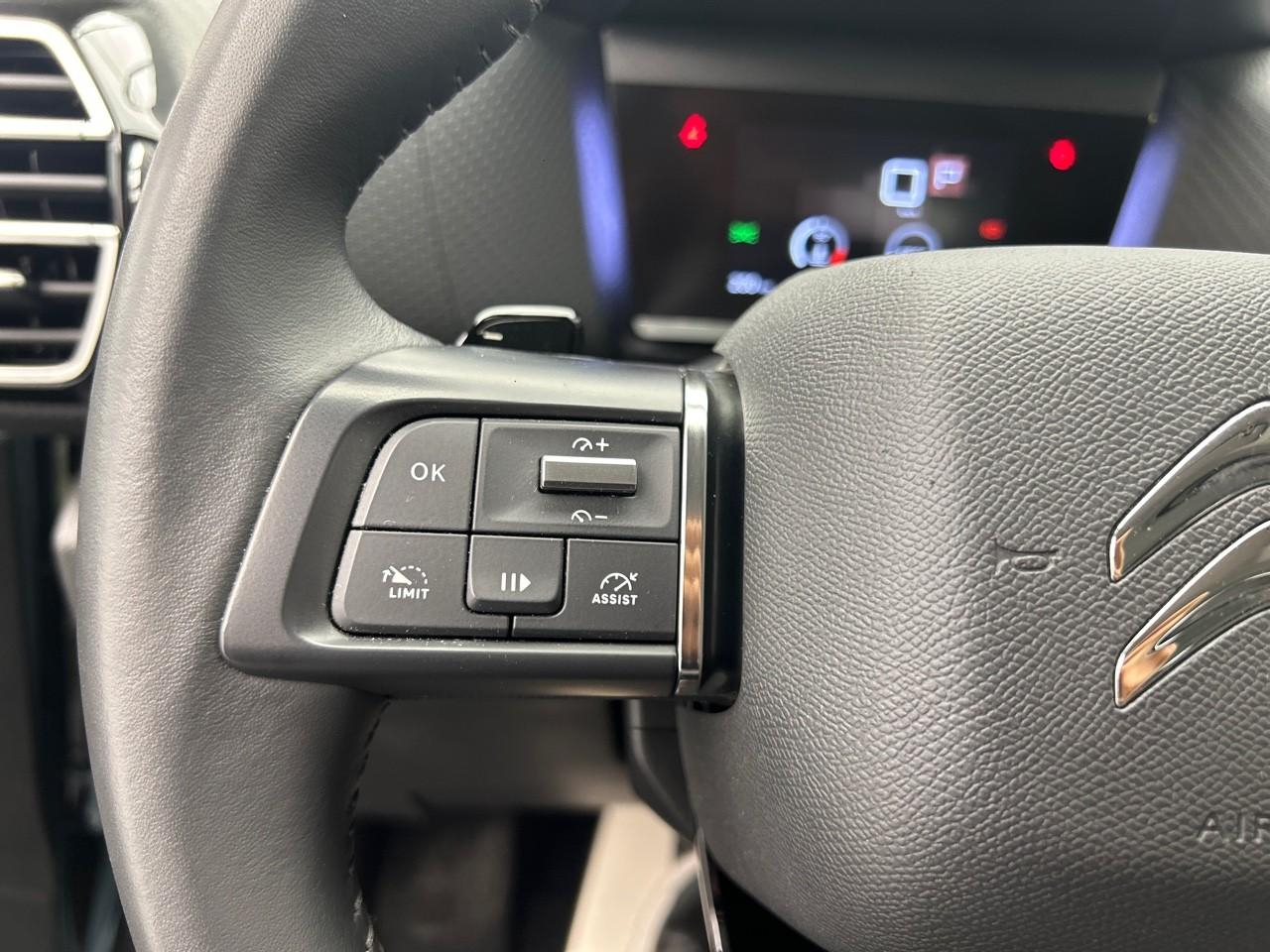 Citroën C4 puretech 130 s&s eat8 feel pack — photo 23
