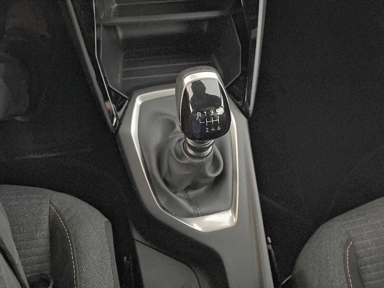 Peugeot 2008 100 s&s bvm6 style — photo 17