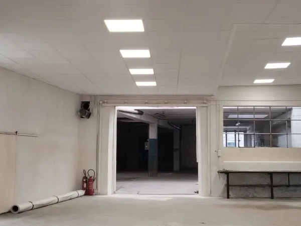 Location atelier garage dépôt