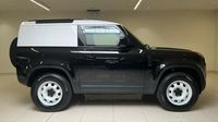 Land-Rover Defender 90 3.0 D200 Hard Top S — photo 4